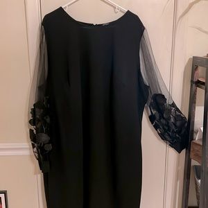 Floral lace Sleeve Dress